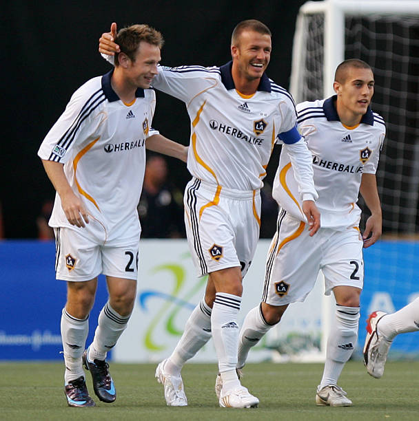 日前她却因 日前她却因