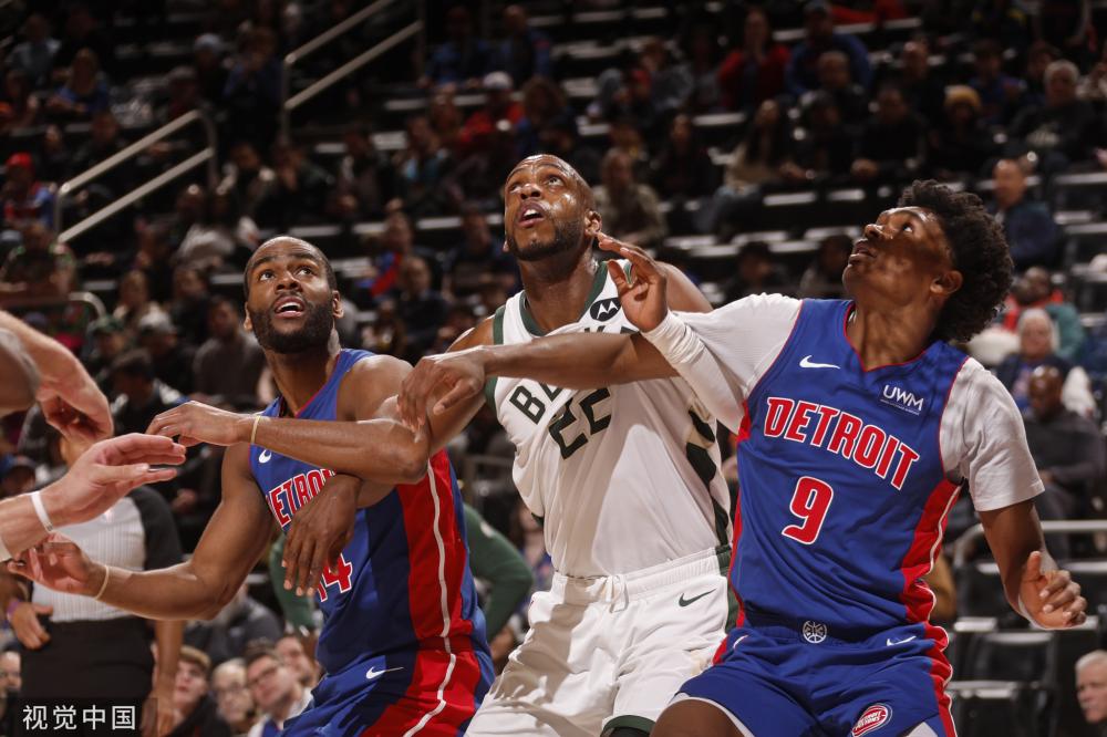 构成了一场 构成了一场