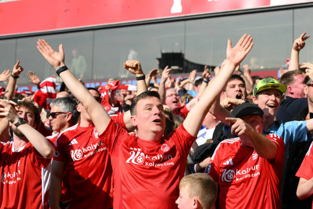 赞萨内在比 赞萨内在比