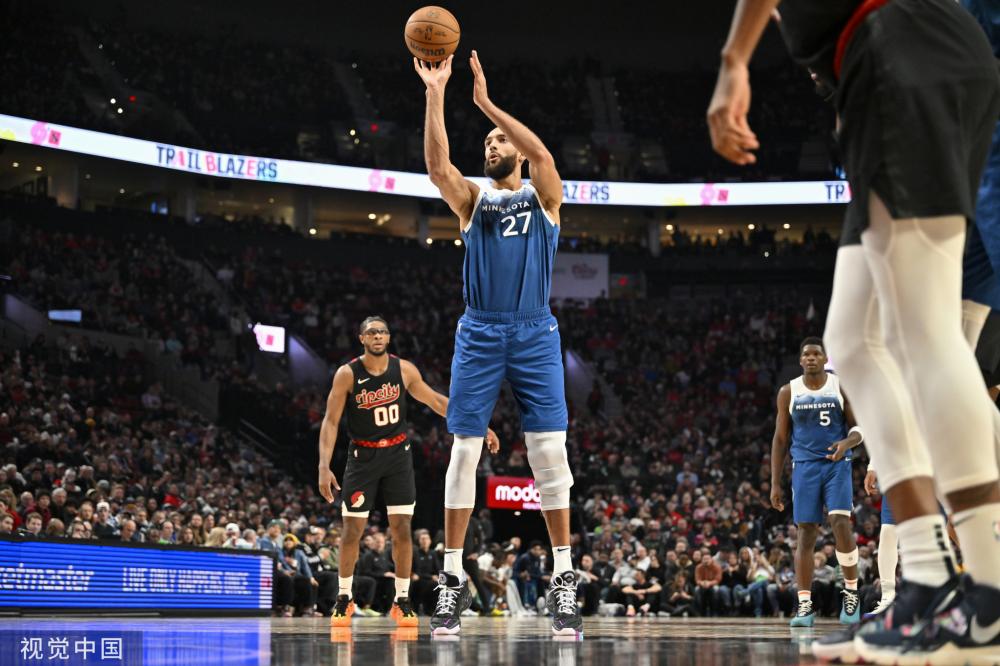 因素交织在 因素交织在